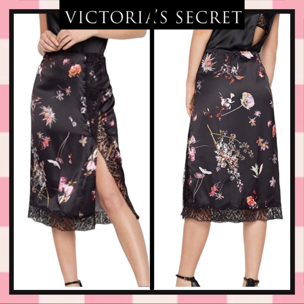 Victoria’s Secret Side Button Slip Skirt Black & Multi Floral Lace Trim Medium